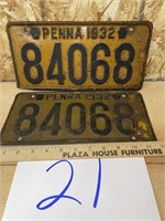 1932 PA MATCHING LICENSE PLATES