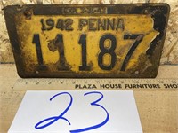 1942 PA  LICENSE PLATE