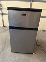 Emerson mini fridge / freezer