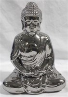 Three Hands Buddha Statue