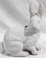 White Three Hands Rabbit Statue