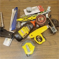 Garage Tools Junk Drawer Lot - Tape Measures +++