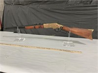 Movie Prop lever action rifle