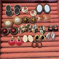 Costume Jewelry: Earrings