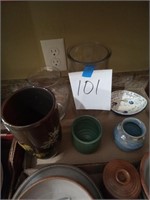Miscellaneous glass/pots and decorative serving