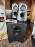 Logitech speakers (3) lgst 9" t