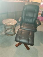 Reclining chair w/ ottoman & side table 17" d