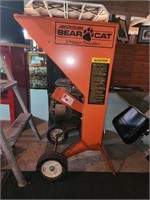 Bear Cat chipper/shredder 3.5HP, 2" cap