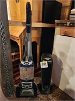 Shark vacuum w/ ceramic heater