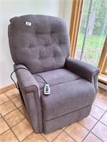 $$ Power Recliner by Raffel Systems