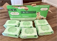 6 Packs of Premium Baby Wipes