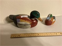 Ceramic hand painted ducks jewelry box & shaker