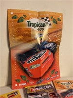 Racing magazine & posters, Tropicana 400