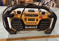 DeWalt Construction Radio. Working condition.