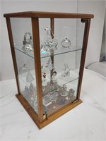 Display w Beautiful Glass Art or Crystal & Pewter