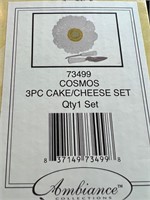 Appears new cosmos cake plate and server