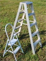Sears Double Sided 5' Step Ladder +