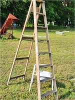 Wooden 8' Step Ladder +