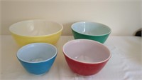 Pyrex Primary Color Bowls -ZE