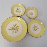 Autumn Gold Dishes