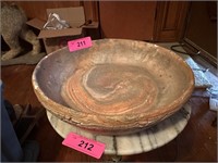 LARGE NATIVE AMERICAN STYLE POTTERY BOWL