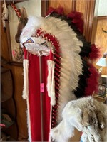 LARGE NATIVE AMERICAN HEADDRESS W STAND