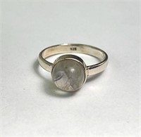 Sterling Moonstone Cabochon Ring 2 Grams Size 5.5