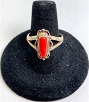 Sterling Coral Ring 6 Grams Size 8.5