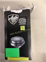 Magnetic phone mount, appears new in open box,