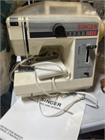 SINGER COMPACT FREE ARM SEWING MACHINE