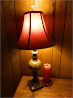 TABLE LAMP & CANDLE