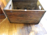 WOODEN CANADA DRY CRATE