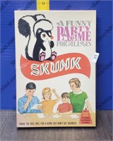 Vintage Board Game "Skunk"