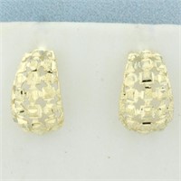 Diamond Cut Lace Design J Hoop Earrings in 10k Yel