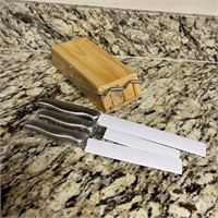 Kitchen Knives w/ Block