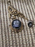 Vintage necklace & ring black stone raised cameo