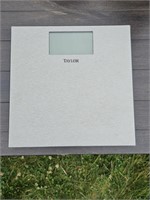 Taylor 7413 digital scale for bodyweight