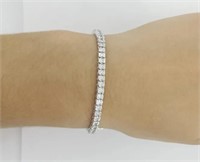 $ 8900 2 Ct Diamond Straight Line Bracelet