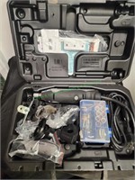 Dremel Tool With Case & Attachments
