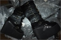 Womens Boots