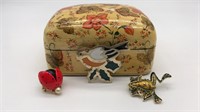 3 Pins In Lacquered Butterfly Trinket Box