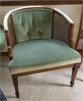 Curved Back Sitting Chair, comfortable