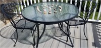 Patio table with 2 Chairs