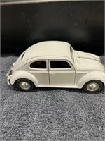 Vintage VW Bug Die-Cast Car Large Detailed-White