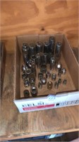 Tray lot of craftsman and assorted sockets