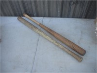 2 Bâtons de Baseball en bois