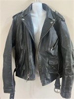 Harley Davidson leather jacket size 44