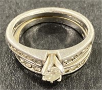 (CX) Platinum Diamond Ring Size 3.5. Weight 7.86