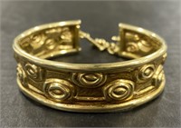 (CX) 14k Gold Cuff Bracelet. 22.28 Grams
