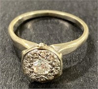 (CX) Diamond Ring w 14k Gold Band Size 6. 2.86